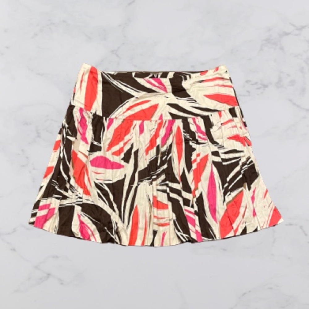 Kenneth Cole short flowy skirt